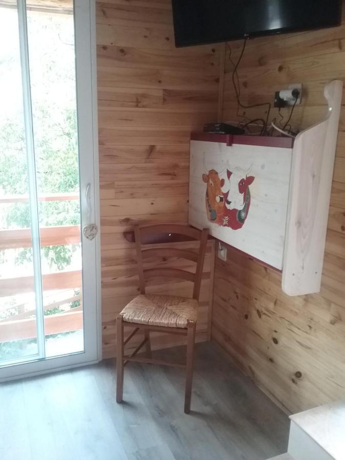 Bed and Breakfast L'Arberc Rigaud Esterno foto