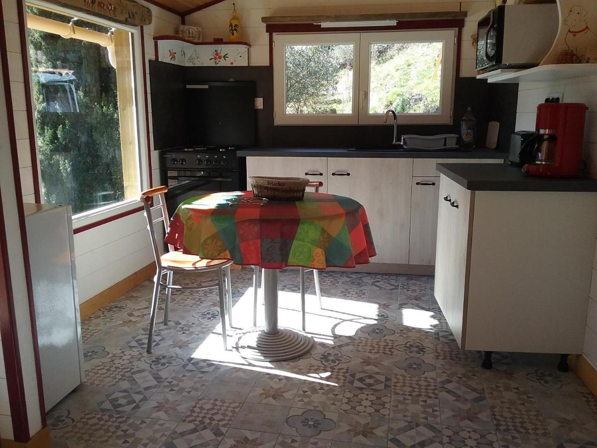 Bed and Breakfast L'Arberc Rigaud Esterno foto